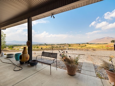 975 E 715 S, Genola, UT 84655 - photo 5