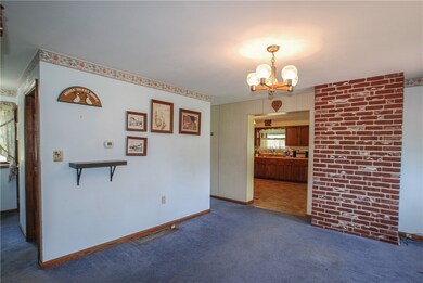 Sitting Area/Dining Room/Office