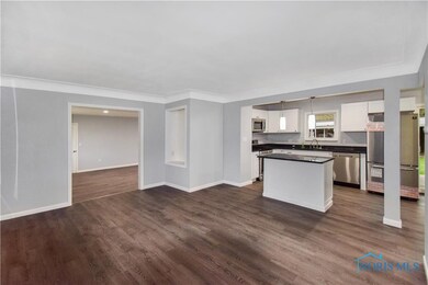 4302 Onondaga Ave, Toledo, OH 43611 - photo 7