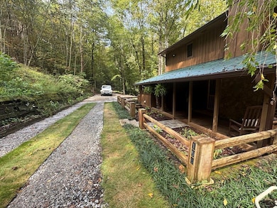 168 Limestone Dr, Franklin, NC 28734 - photo 4