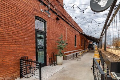 101 E Walnut St unit 208, Rogers, AR 72756 - photo 4