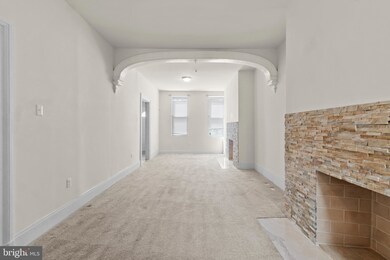 848 W Lombard St, Baltimore, MD 21201 - photo 3