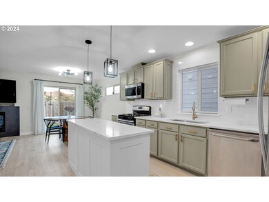 4456 SW 159th Ave, Beaverton, OR 97007 - photo 6