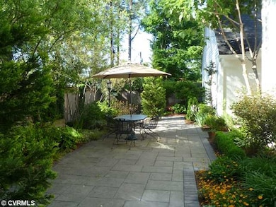 Exterior Back - Imagine yourself relaxing with a g