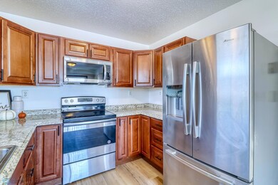 Kitchen1_6.jpg