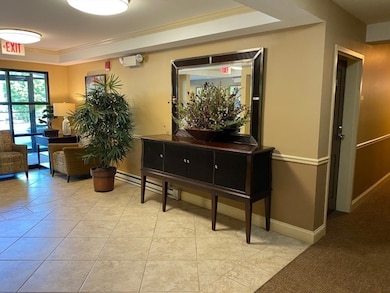 320 Rindge Ave unit 403, Cambridge, MA 02140 - photo 4