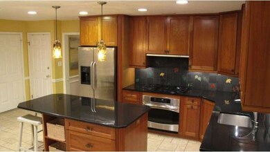 901 Brookmont Cir, Malvern, PA 19355 - photo 4