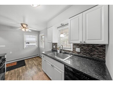 1365 N Woodbridge St, Saint Paul, MN 55117 - photo 4