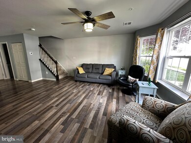 3073 Goshen Dr unit M55 L, Pennsburg, PA 18073 - photo 3