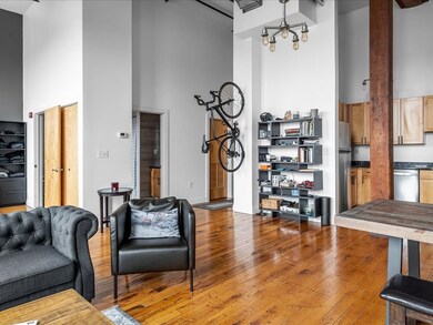 589 Atwells Ave unit 33C, Providence, RI 02909 - photo 6