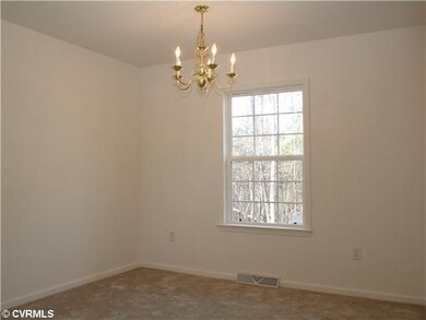 Dining Room - View weblinks for property virtual t
