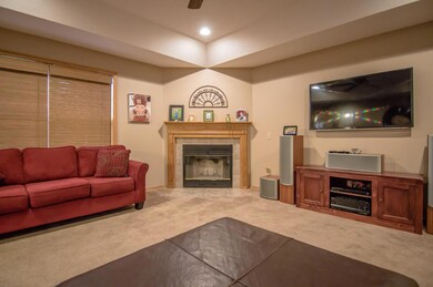 105 W Twin Oak Dr, Nixa, MO 65714 - photo 4