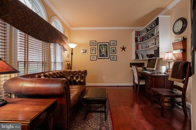 8731 Marburg Manor Dr, Lutherville Timonium, MD 21093 - photo 5