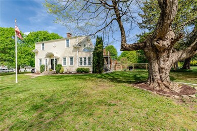 43 Brayton Rd, Smithfield, RI 02917 - photo 4