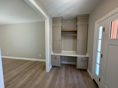 18 Cypress Ln, Auburn, NH 03032 - photo 2