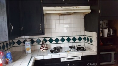 10928 Mansel Ave, Inglewood, CA 90304 - photo 4