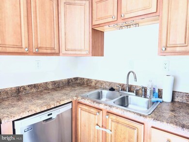 11515 Laurelwalk Dr, Laurel, MD 20708 - photo 7