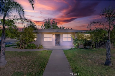 308 S Campus Ave, Upland, CA 91786 - photo 2