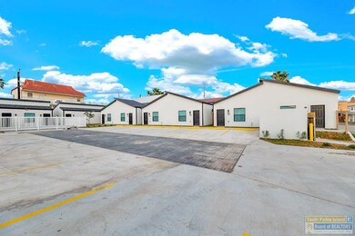 106 W Corral St, South Padre Island, TX 78597 - photo 4