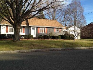 25 Hafey St, Chicopee, MA 01013 - photo 2