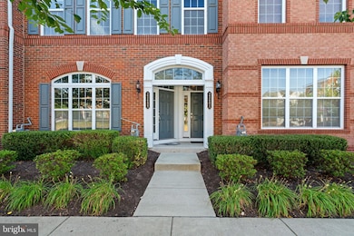 23491 Aldie Manor Terrace, Ashburn, VA 20148 - photo 2