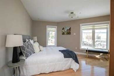 54 Bay State Rd unit 5, Cambridge, MA 02138 - photo 4