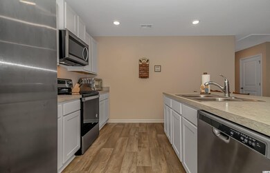 134 Pine Forest Dr, Conway, SC 29526 - photo 7