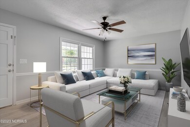 05-112 Holly Dr-4 virtually staged