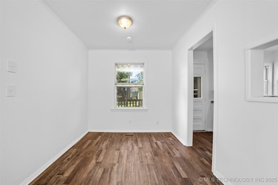 3704 W 42nd St, Tulsa, OK 74107 - photo 7