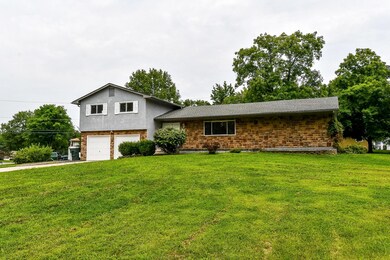 1030 Plum Ridge, Columbus, OH 43213 - photo 2