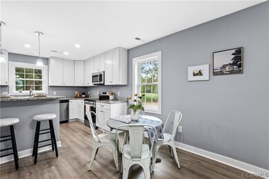 692 Howerton Rd, Dunnsville, VA 22454 - photo 6