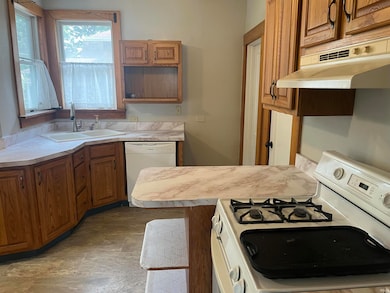 116 S Vine St, Elkhart, IN 46514 - photo 7