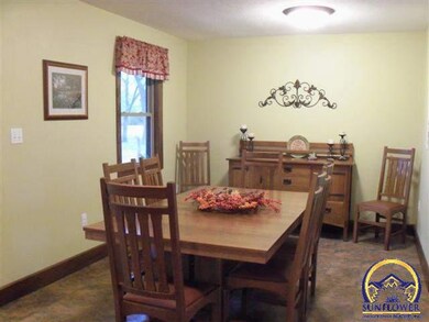 9935 SW 53rd St, Topeka, KS 66610 - photo 7