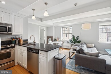 The Warwick unit 1805, Philadelphia, PA 19103 - photo 3