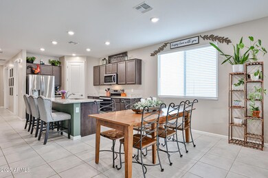 Kitchen/Dining