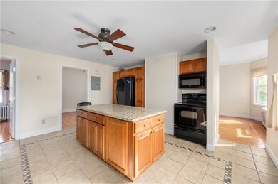 85 Blaisdell Ave unit 2, Pawtucket, RI 02860 - photo 4