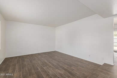 29 E Hoover Ave, Mesa, AZ 85210 - photo 5