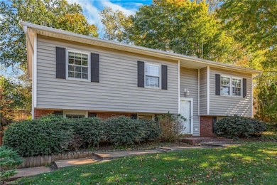 5302 Crown Point Dr, Tobaccoville, NC 27050 - photo 2