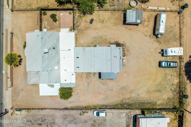 902 E Prince Rd, Tucson, AZ 85719 - photo 2