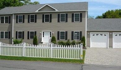 15 Columbia St, Wellesley Hills, MA 02481 - photo 2