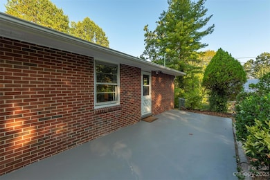 70 Taft Ave, Asheville, NC 28803 - photo 5