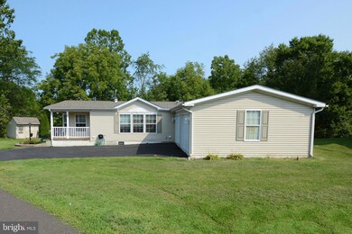 109 Magnolia Ln, Sellersville, PA 18960 - photo 3