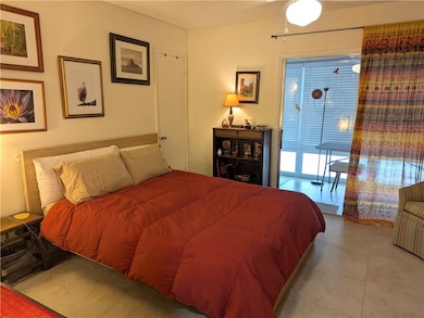 2800 Indian River Blvd unit 7-Q, Vero Beach, FL 32960 - photo 4