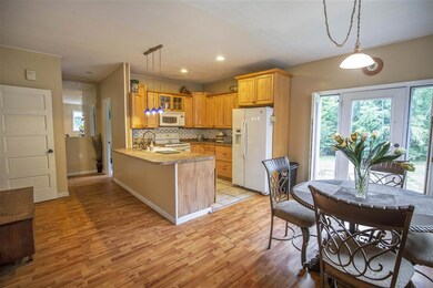 33 Dow Ln, Center Barnstead, NH 03225 - photo 6