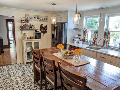 84 Oak St, Walpole, MA 02081 - photo 3