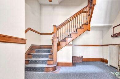 35 Pemberton St unit 4, Cambridge, MA 02140 - photo 4