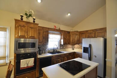 129 Sheldon Dr, Moore, SC 29369 - photo 7