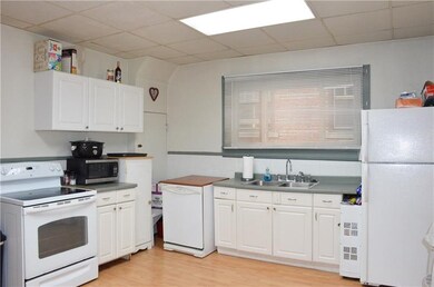 Spacious kitchen