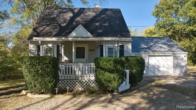 4455 N Genesee Rd, Flint, MI 48506 - photo 2