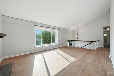 1261 Mautenne Dr, Ballwin, MO 63021 - photo 3